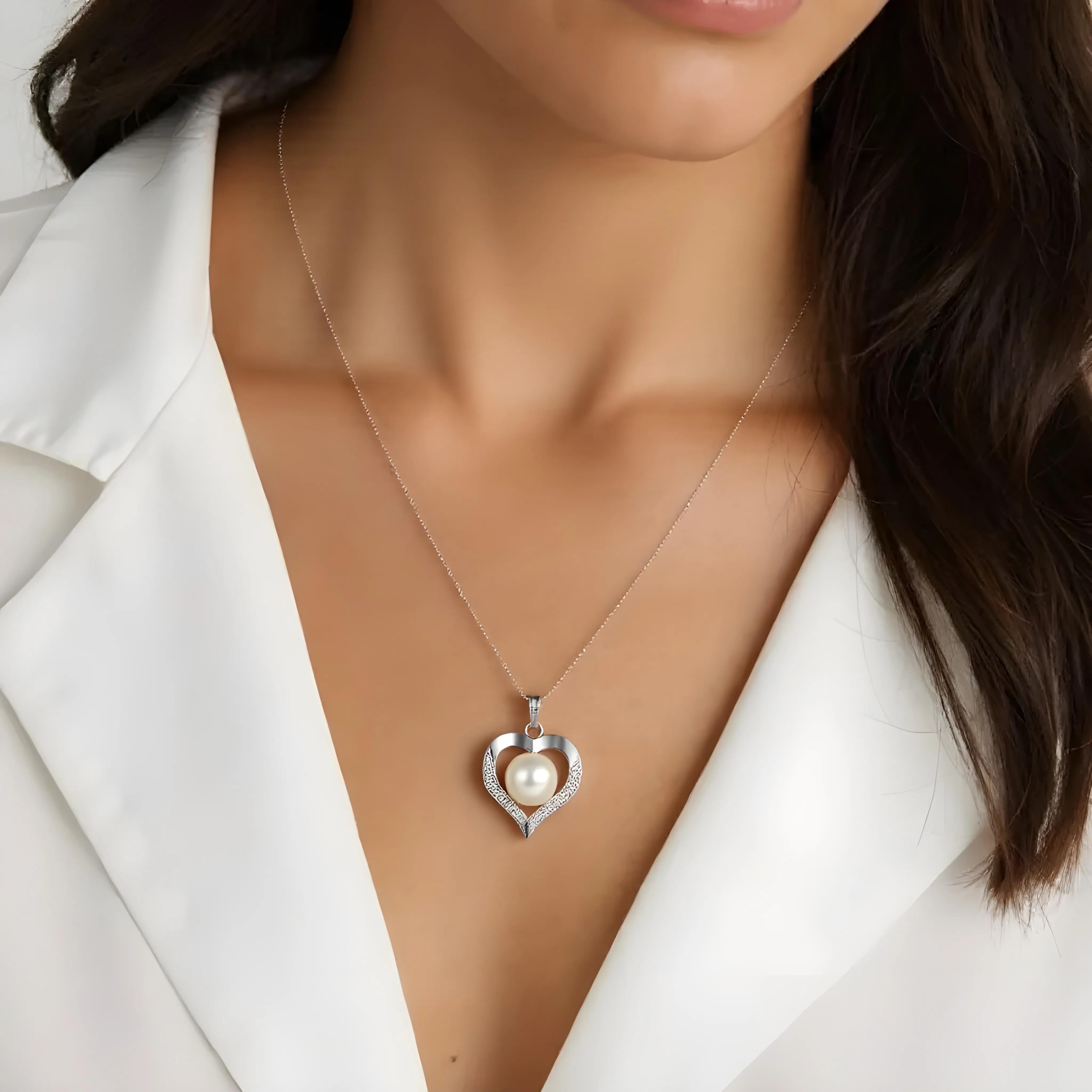 Heart of Pearl Necklace