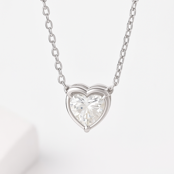 Luminous Love necklace - Slide 2