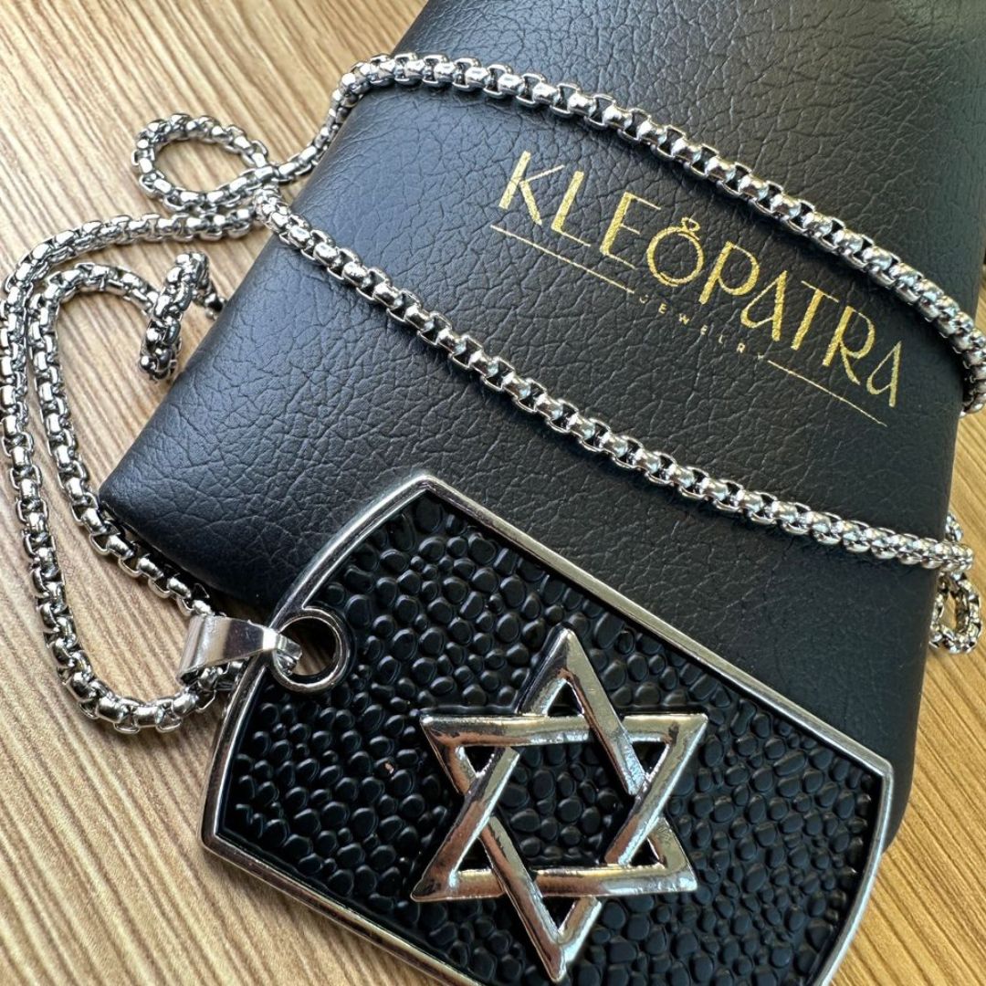 Psalm 1 Star of David Necklace