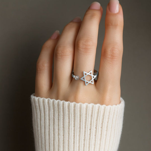 Timeless Star adjustable Ring - Slide 2