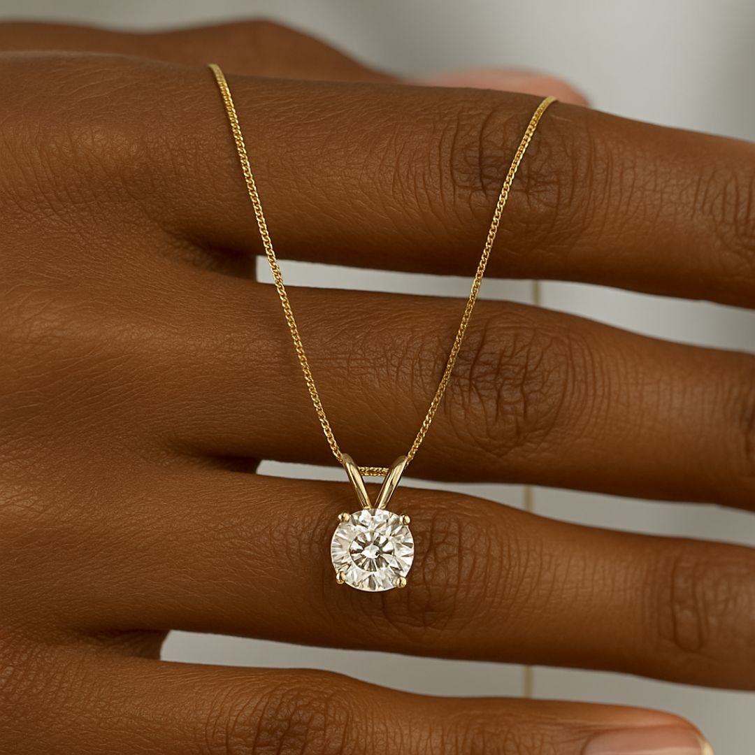 Pure Circle necklace