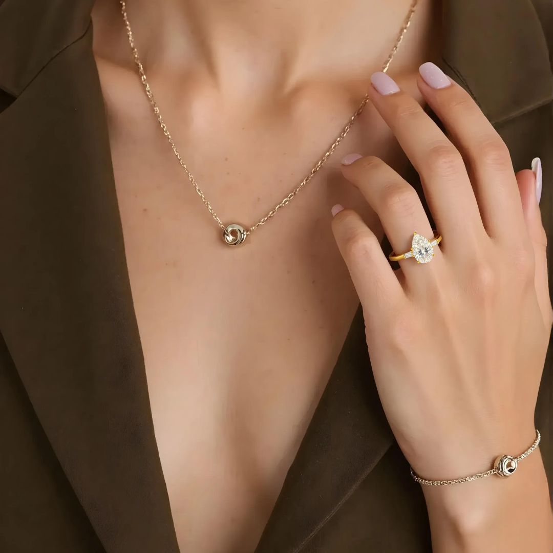 Golden Tear Brilliance Ring