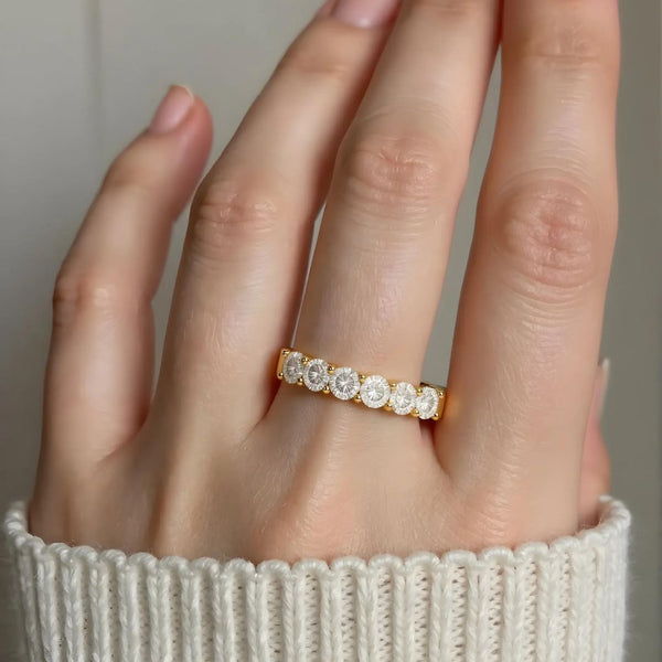 Eternal Spark Ring - Slide 4