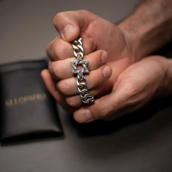 Heritage Star Link Bracelet - Slide 5